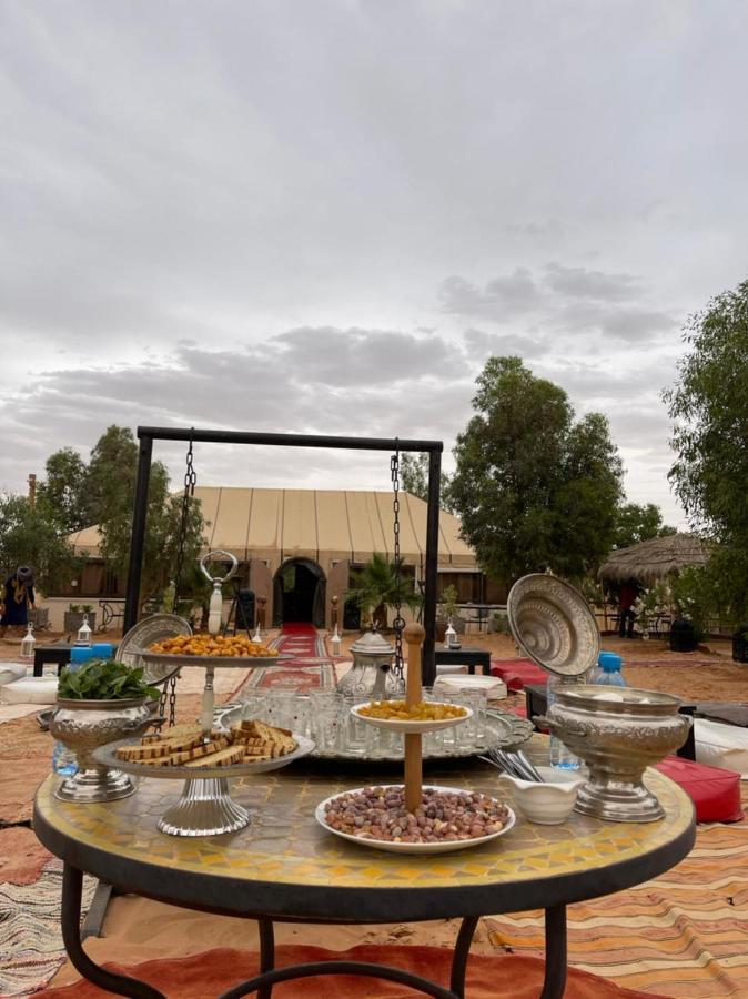 Отель Erg Chebbi Sahara Camp Мерзуга Экстерьер фото