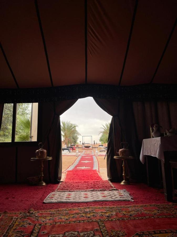 Отель Erg Chebbi Sahara Camp Мерзуга Экстерьер фото