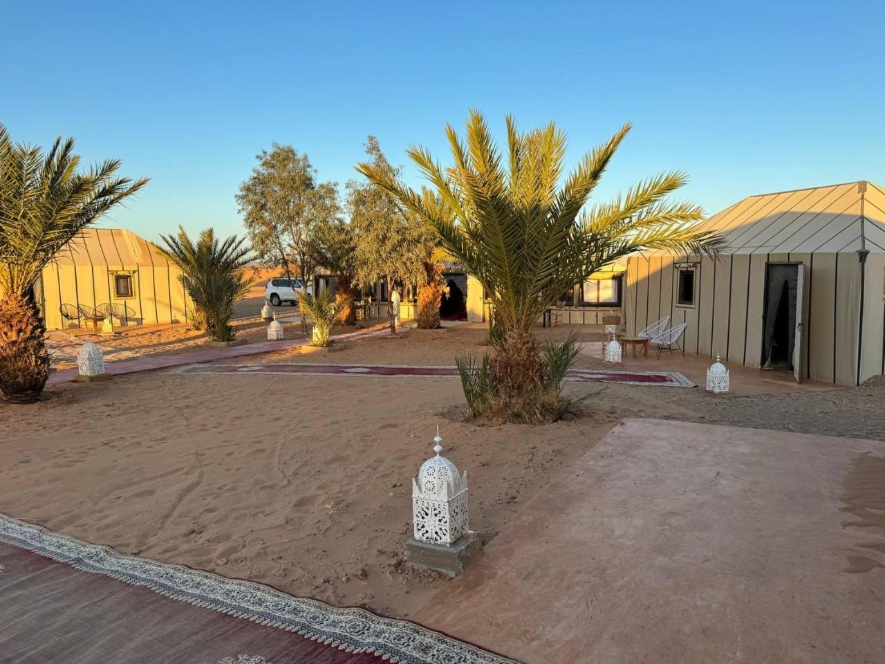Отель Erg Chebbi Sahara Camp Мерзуга Экстерьер фото