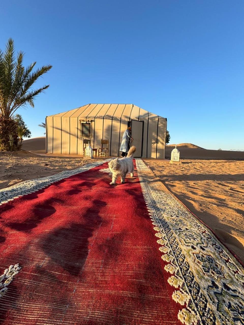 Отель Erg Chebbi Sahara Camp Мерзуга Экстерьер фото