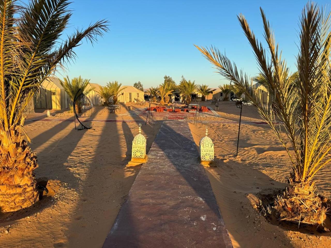 Отель Erg Chebbi Sahara Camp Мерзуга Экстерьер фото