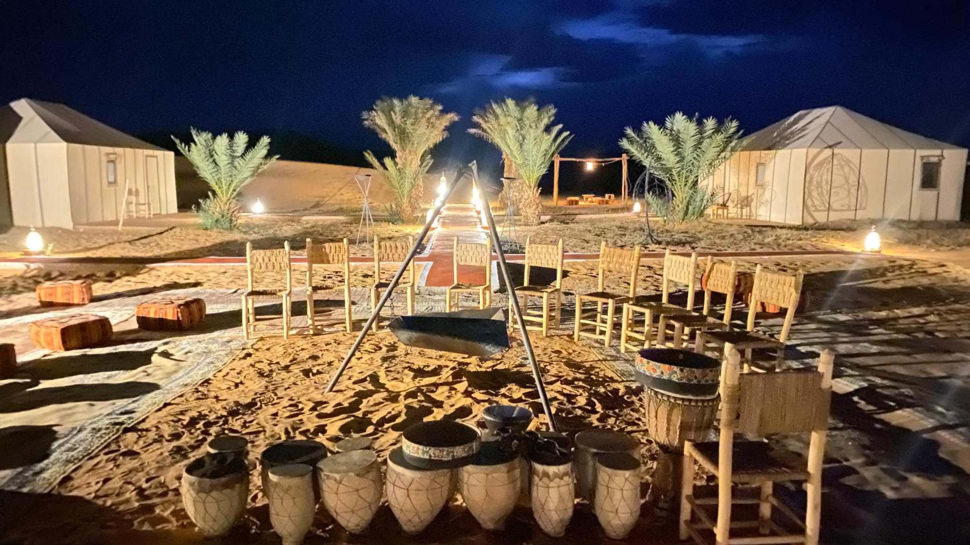 Отель Erg Chebbi Sahara Camp Мерзуга Экстерьер фото